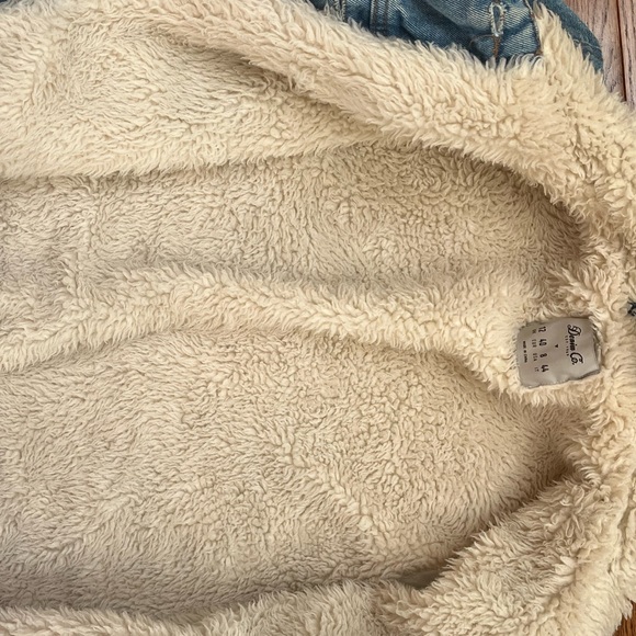 DENIM LINED WITH FAUX FUR JACKET - Picture 3 of 3